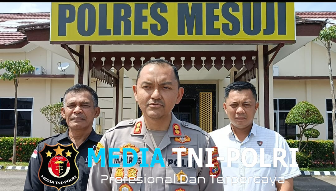 Polres Mesuji Melakukan TPTKP, di Tempat Kejadian Penusukan Mengakibatkan Korban Meninggal Dunia