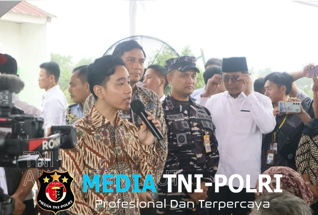 Wujud Dukungan TNI AL Pada Program Pemerintah Danlanal Cirebon Sambut Kunjungan Kerja Wapres RI di Indramayu