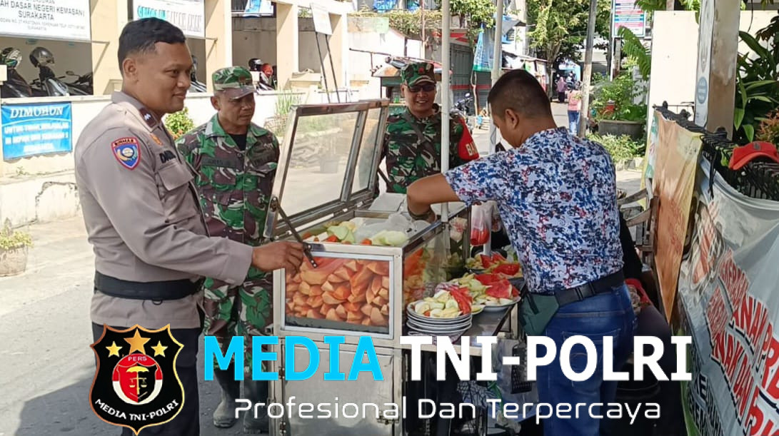 Babinsa Kratonan Datangi Pelaku UMKM di Wilayah Binaan