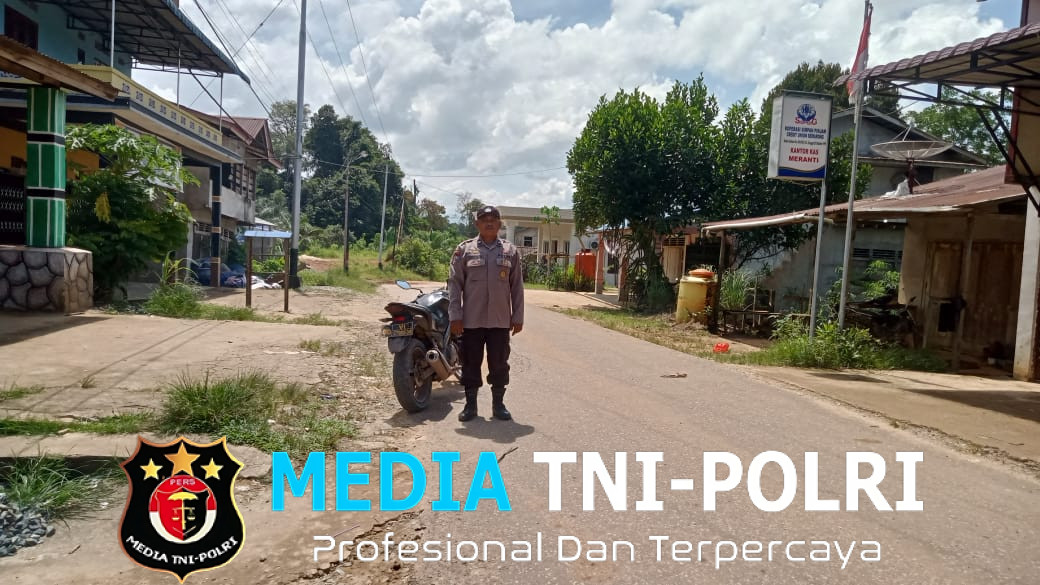 Polsek Meranti Laksanakan Patroli Pada Saat Pelaksanaan Adat Balala Nagari