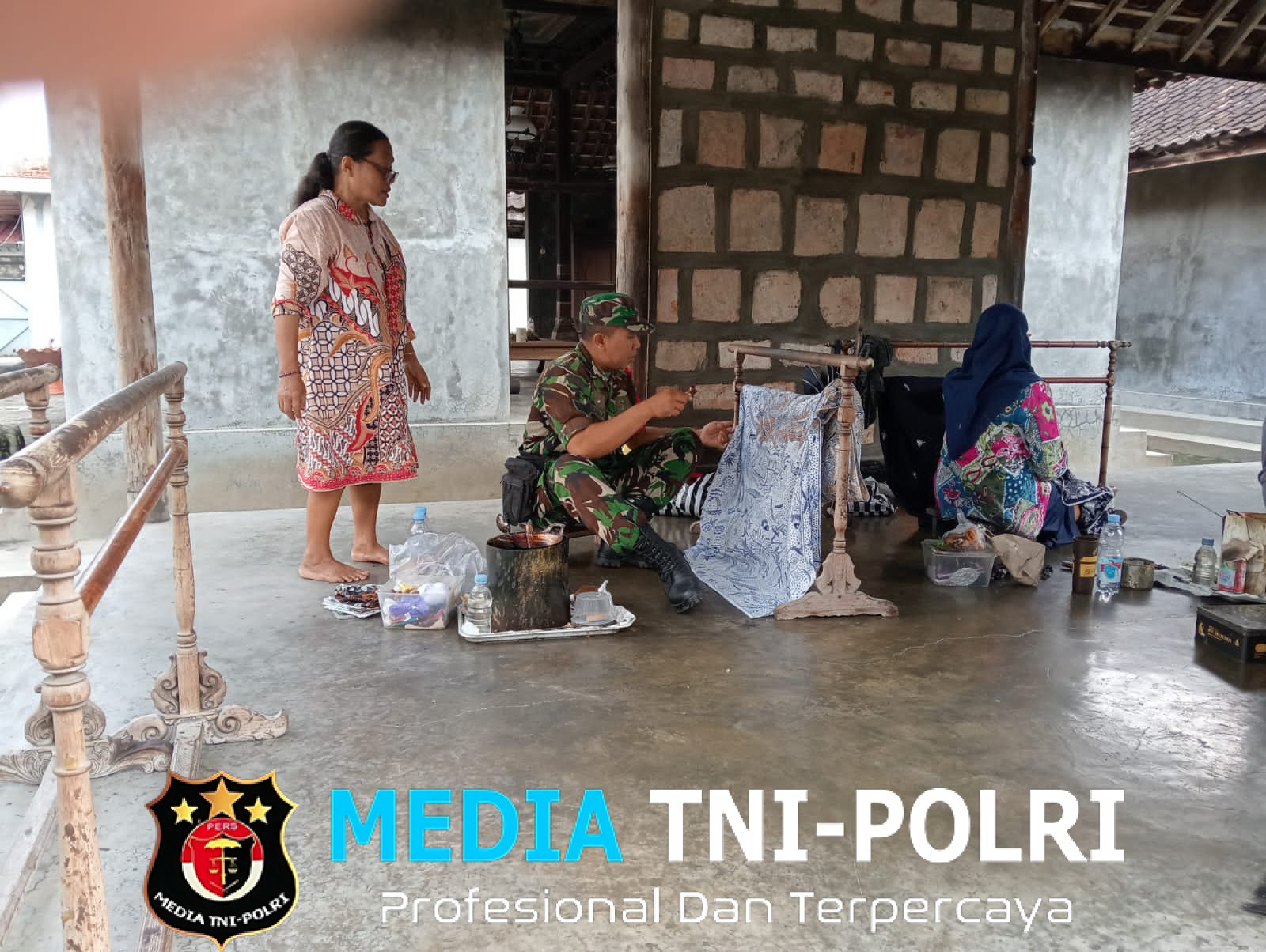 Rumah Batik Gotik Swan Jadi Incaran Komsosnya Babinsa Jayengan