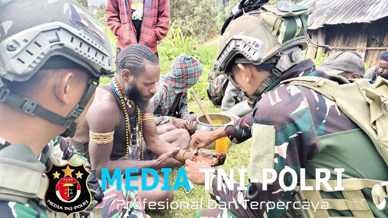 Kabut Pegunungan dan Senyum Wombru Ketika TNI Peduli Kesehatan Warga Papua