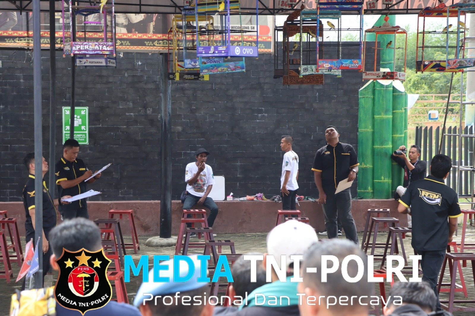 Semarak Hari Bhayangkara ke-79 700 Peserta Ramaikan Lomba Burung Berkicau di Polres Pringsewu