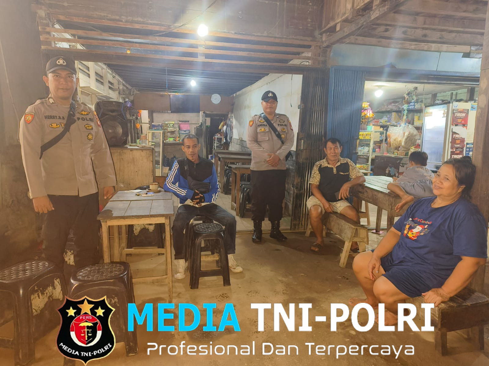 Samapta Polsek Menyuke Rutin Lakukan Patroli Malam