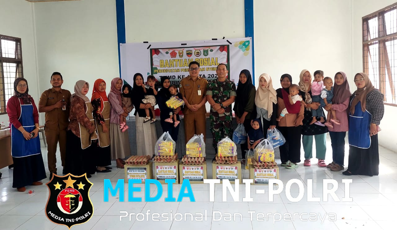 Pemberian Bantuan Sosial Percepatan Penurunan Stunting di Kelurahan Bukit Kayu Kapur dalam Rangkaian TMMD Ke-124 Kodim 0320 Dumai