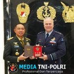 Panglima TNI dan Panglima Angkatan Bersenjata Belanda Bahas Peningkatan Kerja Sama Militer