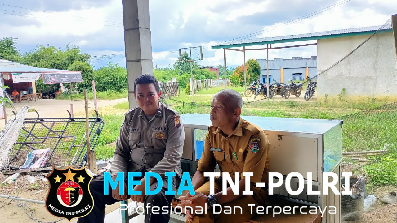 Piket Polsek Kuala Behe Laksanakan Patroli Dialogis Untuk Jaga Kamtibmas