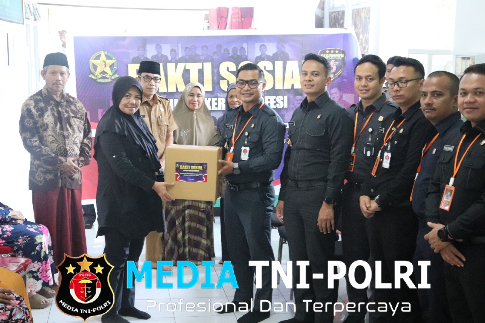 Bakti Sosial Sespimmen Lemdiklat Polri Dikreg Ke-65 Gel I TA. 2025 di Pondok Pesantren Panti Lansia Muslimat NU Kota Batu