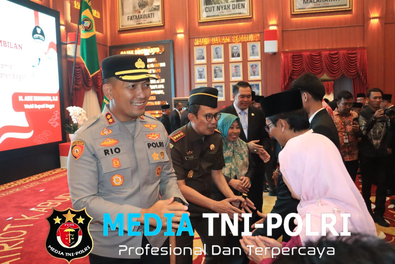 Kapolres Bogor Hadiri Pelantikan Pejabat Pimpinan Tinggi Pratama Pemkab Bogor