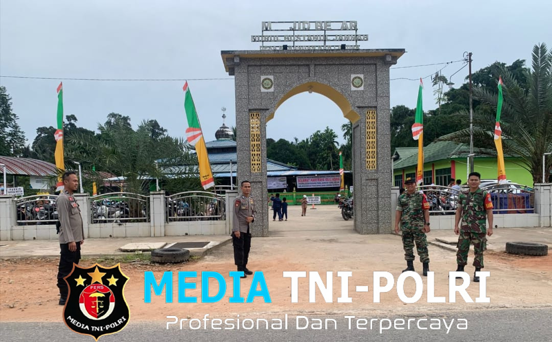 Pastikan Ibadah Shalat Idul Adha Berjalan Lancar Polsek Mempawah Hulu Laksanakan Pengamanan