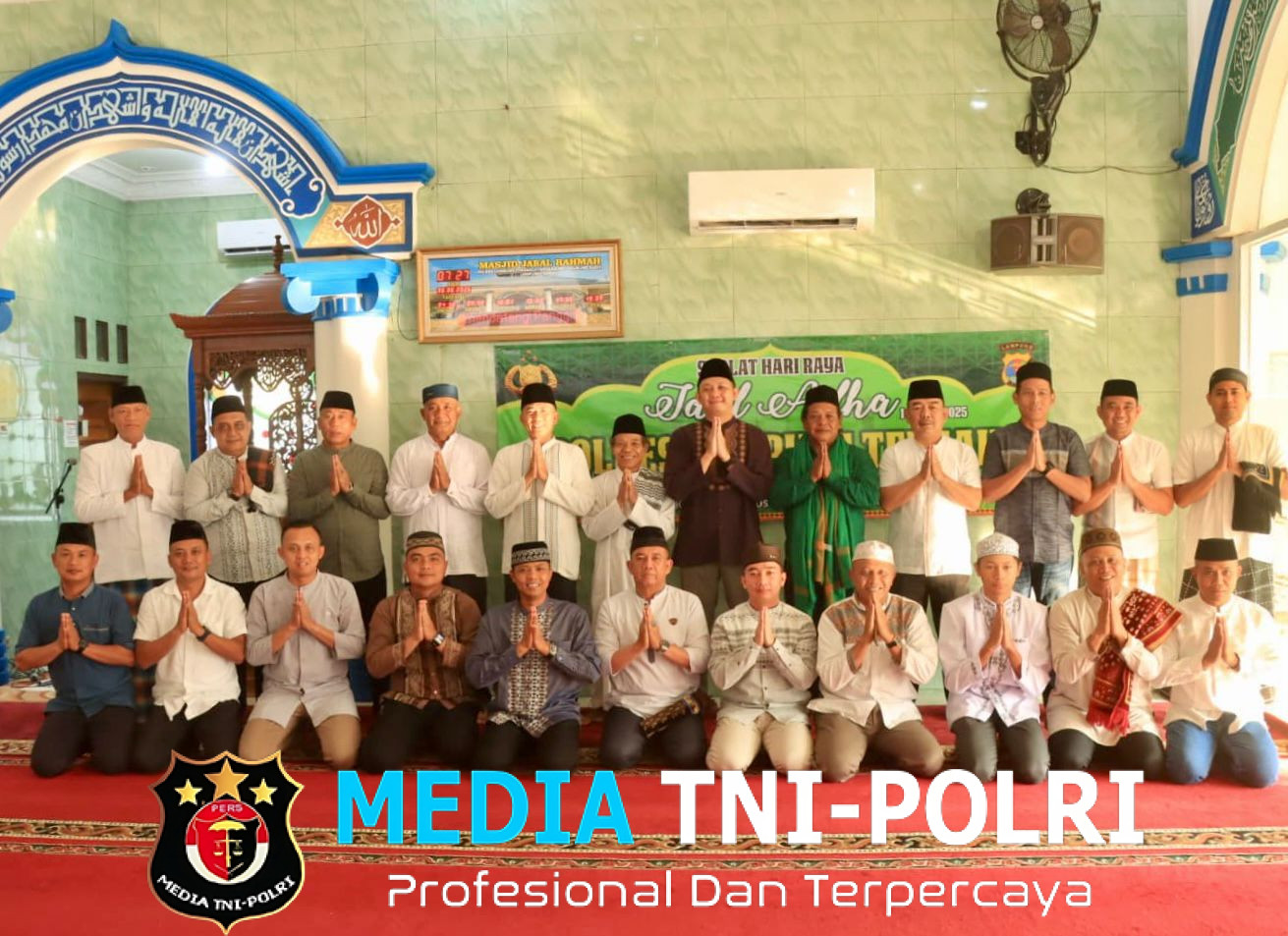 Polres Lampung Tengah Gelar Sholat Idul Adha Bersama Masyarakat, Gema Takbir Iringi Semangat Kepedulian dan Kebersamaan