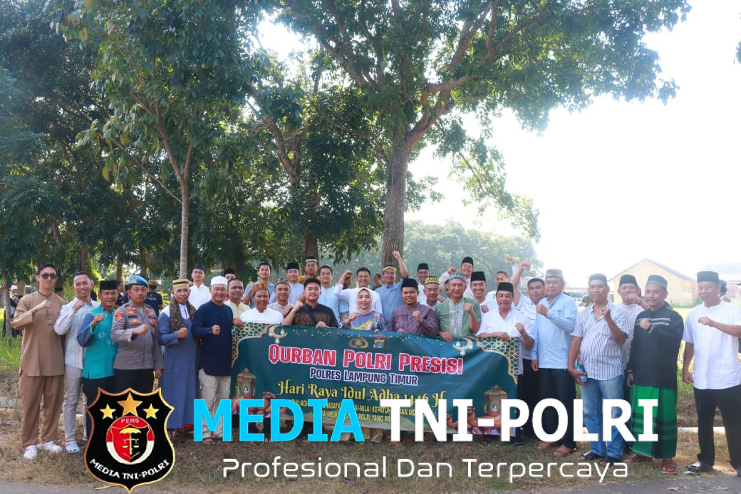 Polres Lampung Timur Laksanakan Salat Idul Adha dan Sembelih 7 Ekor Sapi dan 5 Kambing untuk Kurban