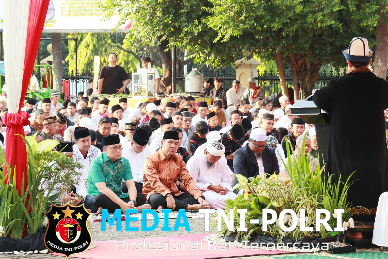 Makna Pengorbanan dan Keikhlasan Jadi Khotbah Iduladha di Polda Lampung