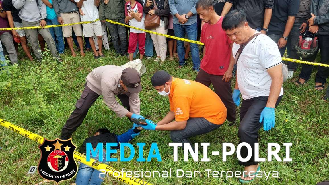 Quick Response Polsek Serbalawan Bersama Inafis Lakukan Olah TKP Temu Mayat Diduga Korban Kecelakaan Lalu Lintas