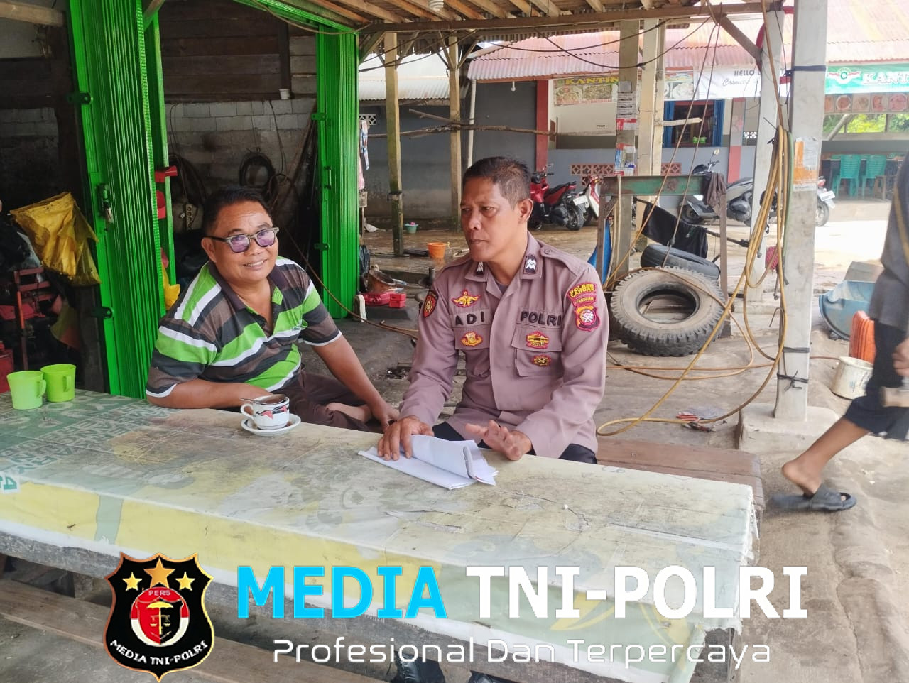 Polisi Aktif Sambangi Warga, Wujudkan Keamanan Lewat Sentuhan Humanis