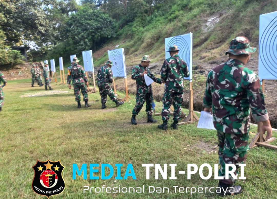 Asah Kemampuan Menembak di Lapangan Tembak Kopral Semi