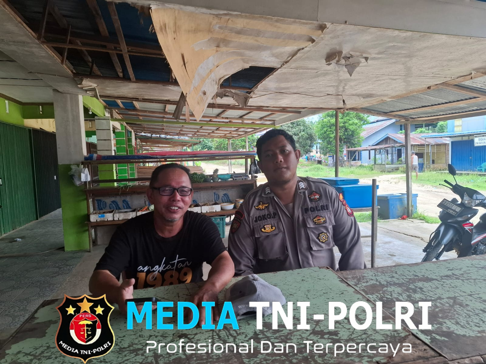 Personel Polsek Kuala Behe Laksanakan Patroli Dialogis Cegah Gangguan Keamanan