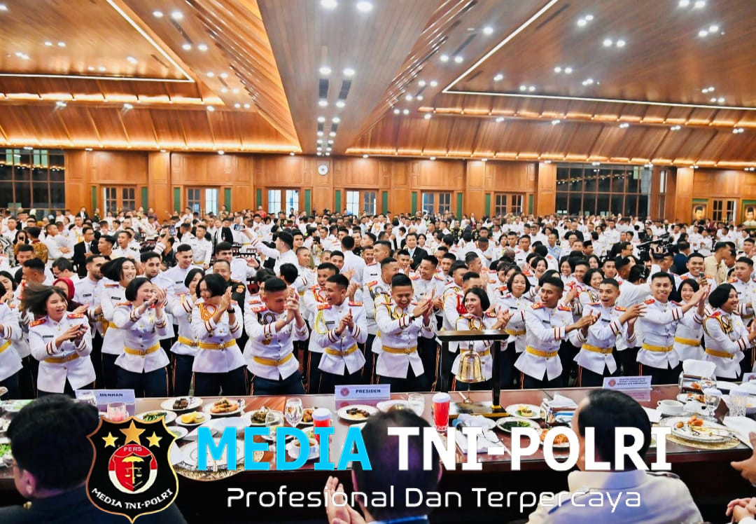 Presiden Prabowo Subianto meresmikan Kampus Bhinneka Tunggal Ika Universitas Pertahanan (Unhan) di Komplek Universitas Pertahanan