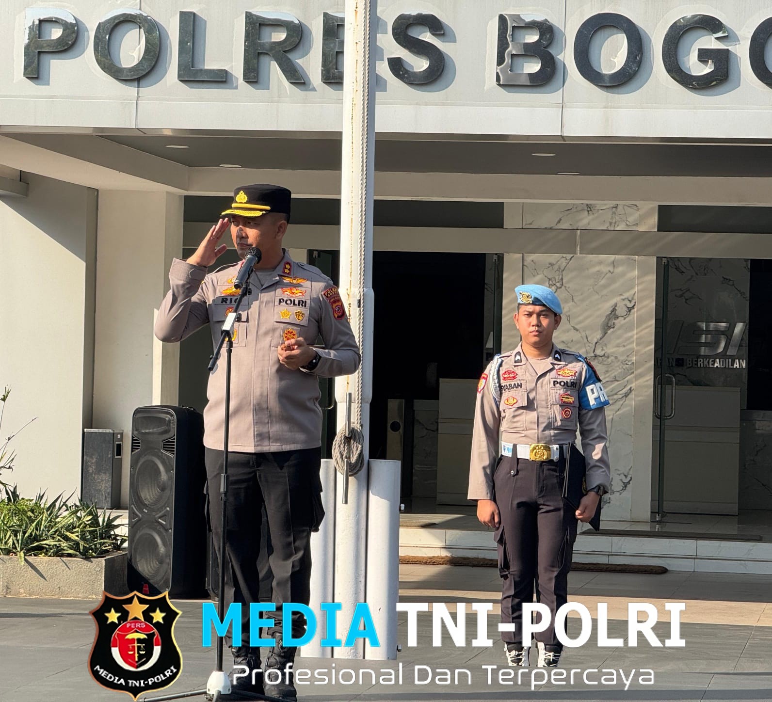 Kapolres Bogor Pimpin Apel Pagi, Tekankan Disiplin dan Profesionalisme Personel dalam Melayani Masyarakat