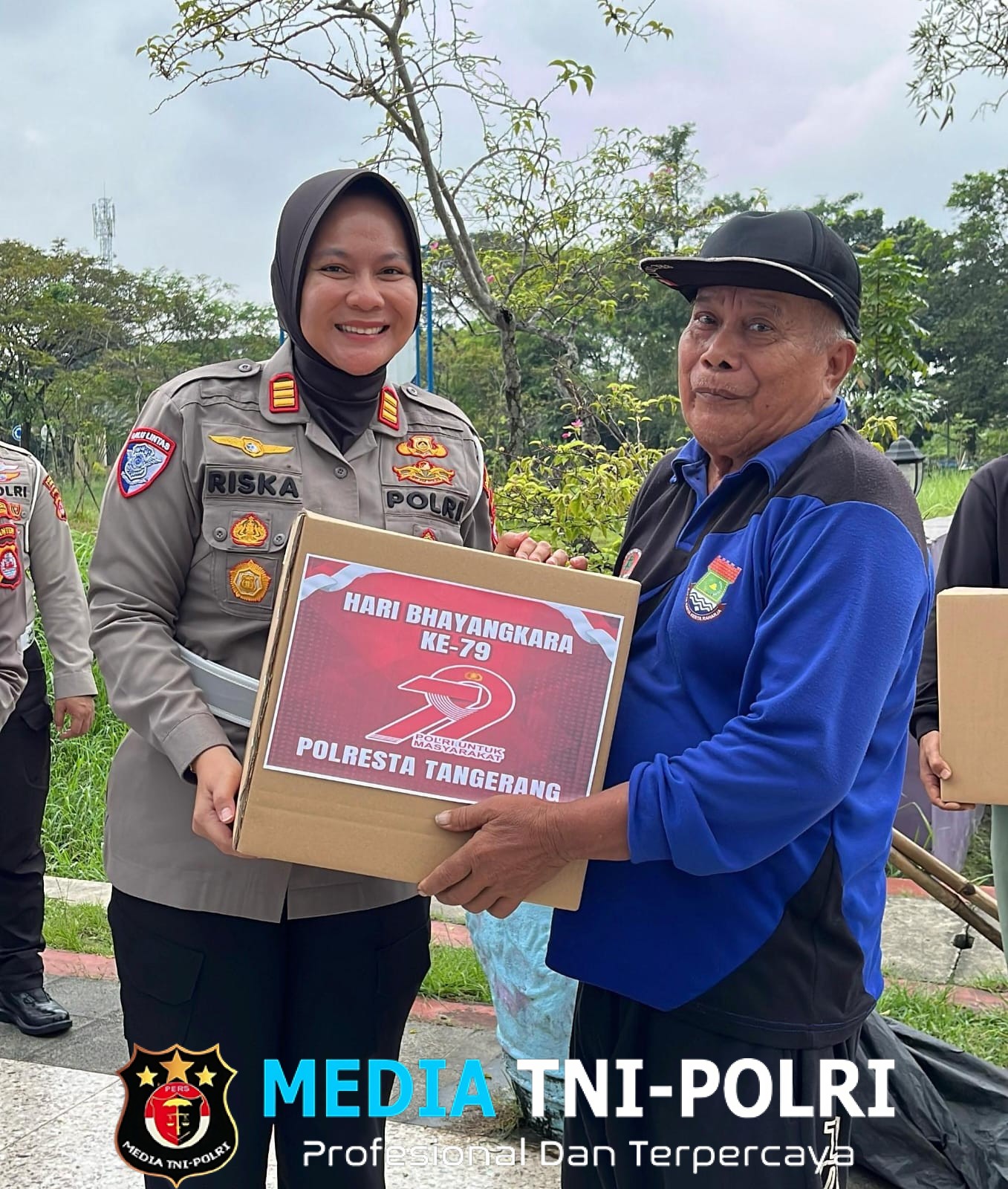 Sambut HUT Bhayangkara ke-79, Satlantas Polredta Tangerang Gelar Bakti Sosial di Tigaraksa 