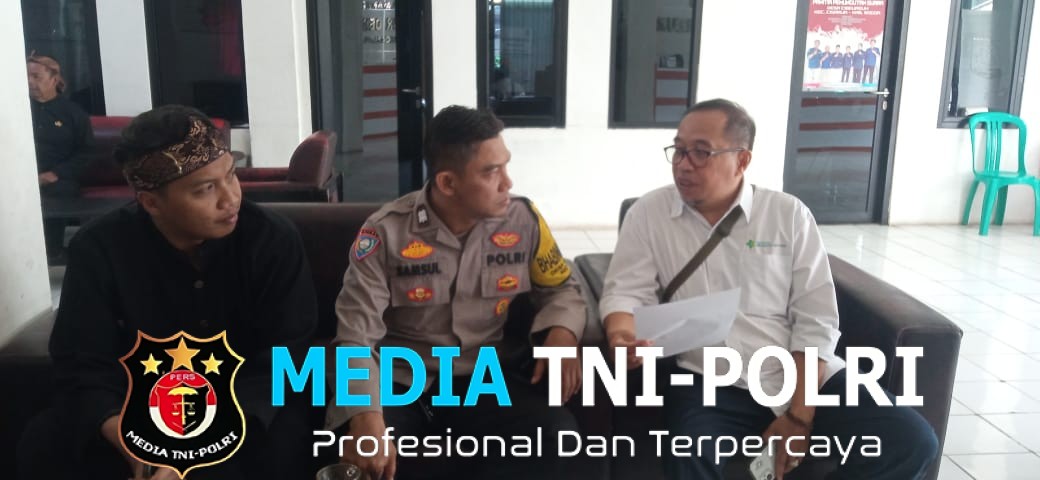 Bhabinkamtibmas Polsek Cisarua Lakukan Sambang Warga Desa Cibeureum Wujudkan Kamtibmas Aman dan Kondusif