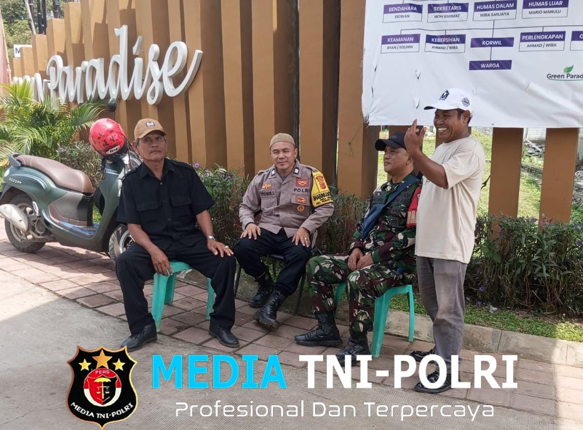 Antisipasi Gangguan Kamtibmas Bhabinkamtibmas Polsek Parungpanjang Sambang Warga, Berikan Pesan Kamtibmas 