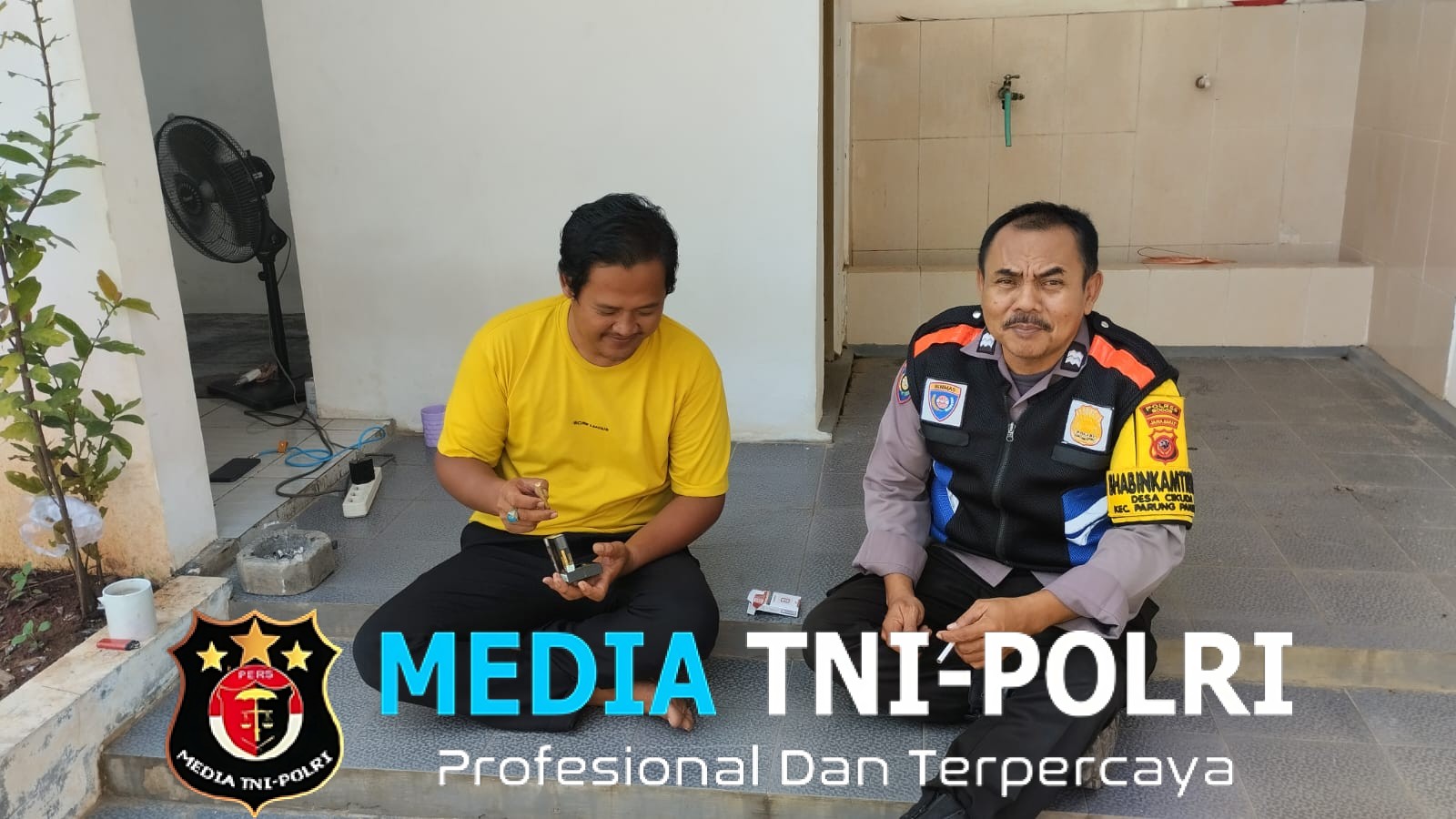 Sambang Warga Bhabinkamtibmas Polsek Parungpanjang  Desa Cikuda dan Berikan Himbauan Kamtibmas