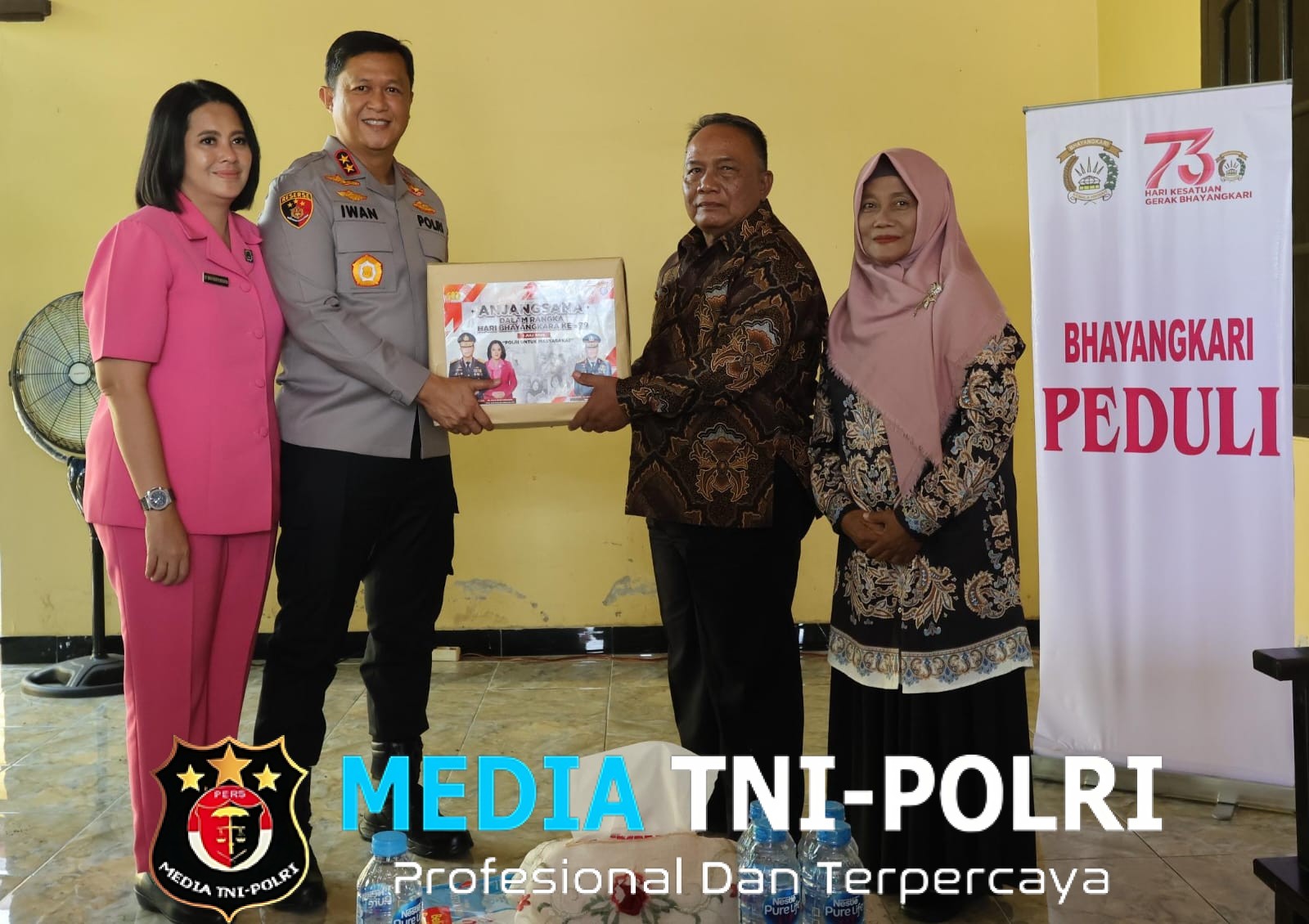 Sambut Hari Bhayangkara ke-79, Polda Kalteng Anjangsana ke 10 Kediaman Purnawirawan Polri, Warakawuri dan Panti Asuhan