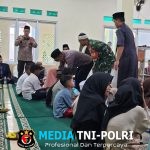 Sambut HUT Bhayangkara ke-79, Bhabinkamtibmas Polsek Parung Jalin Kedekatan dan Beri Santunan kepada Anak Yatim Piatu di Desa Cogreg