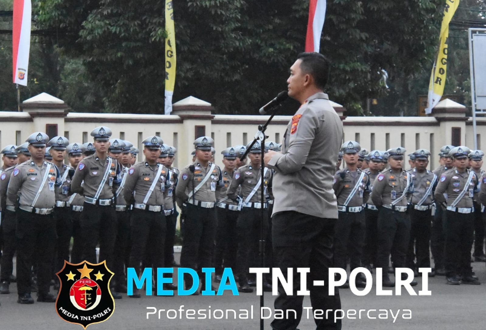 Kapolres Bogor AKBP Rio Wahyu Anggoro Pimpin Apel Pagi Sat Lantas Polres Bogor, Tekankan Disiplin dan Pelayanan Prima kepada Masyarakat
