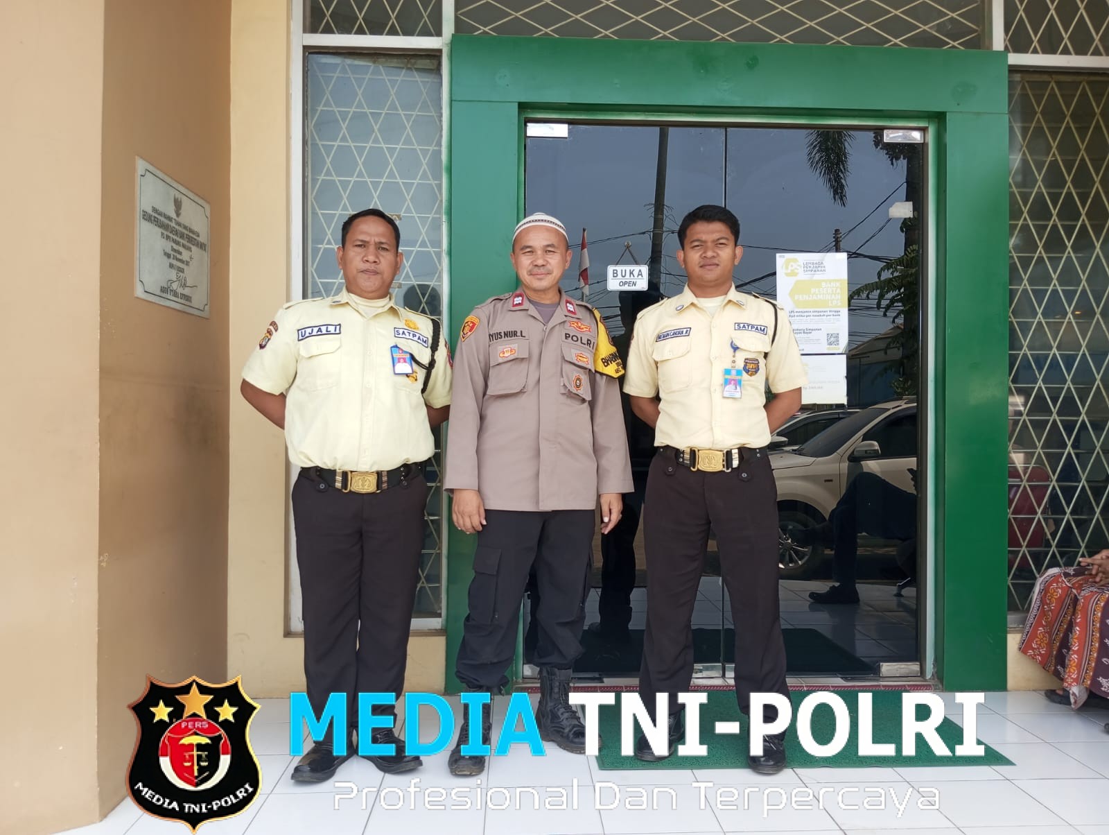 Bhabinkamtibmas Polsek Parungpanjang Sambangi Warga dan Sampaikan Pesan Kamtibmas
