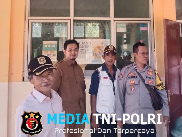 Bhabinkamtibmas Polsek Tenjo Polres Bogor Sambangi Warga dan Sampaikan Himbauan Kamtibmas