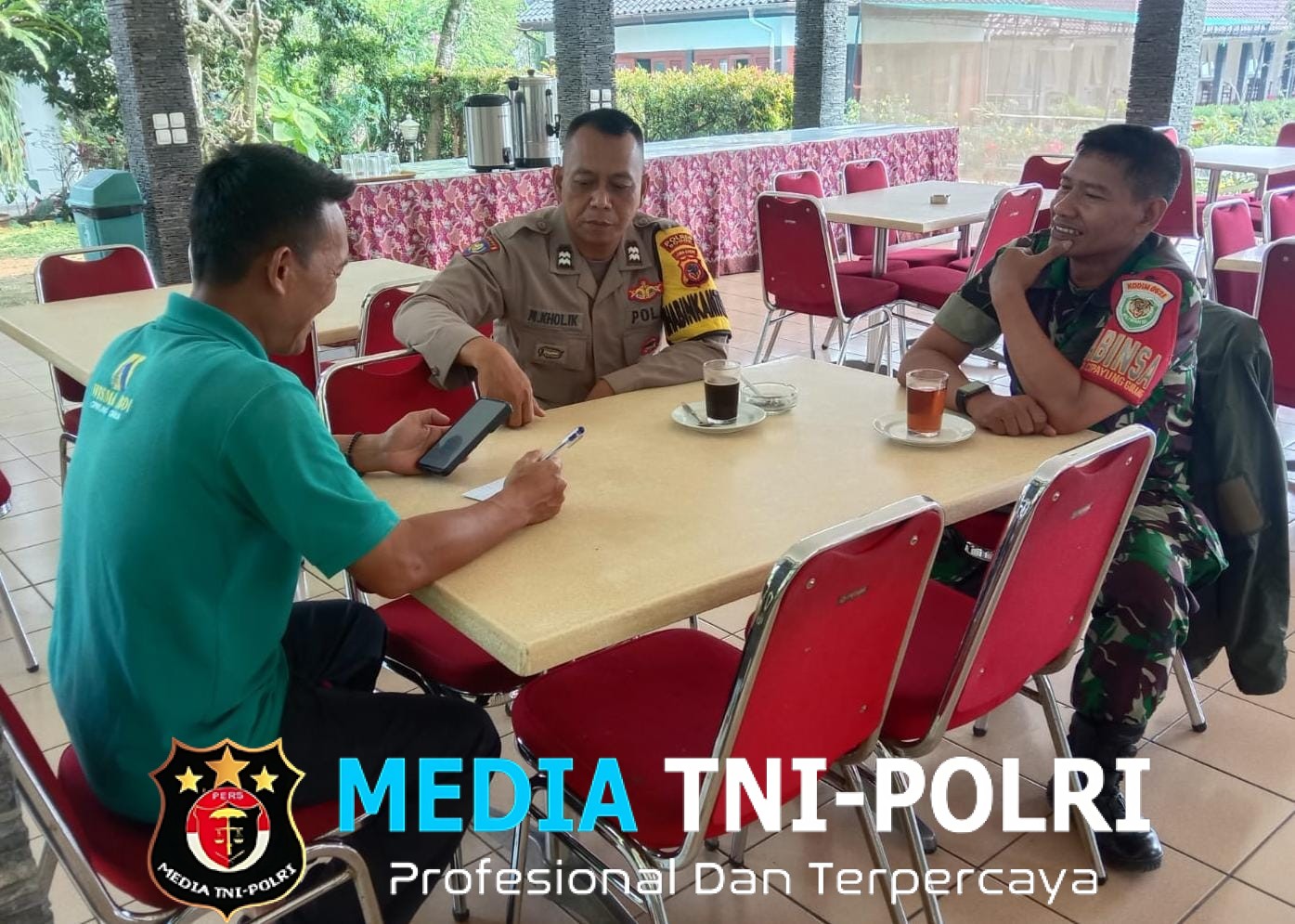 Sinergitas TNI-Polri dan Warga di Cipayung Girang, Wujudkan Lingkungan Aman dan Kondusif