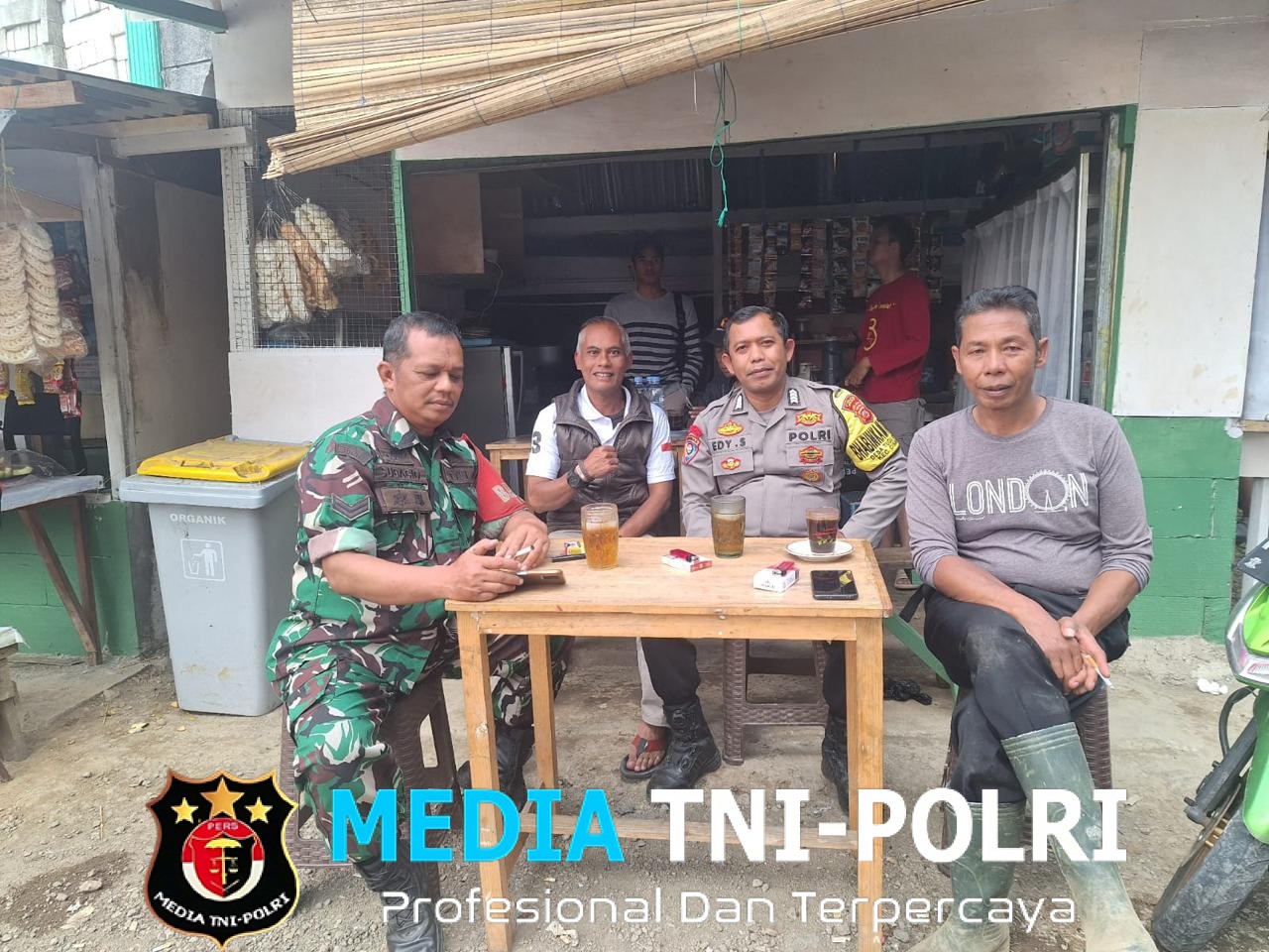 Sambang Dialogis Bhabinkamtibmas Desa Tugu Utara, Berikan Himbauan Kamtibmas kepada Warga Desa Binaan