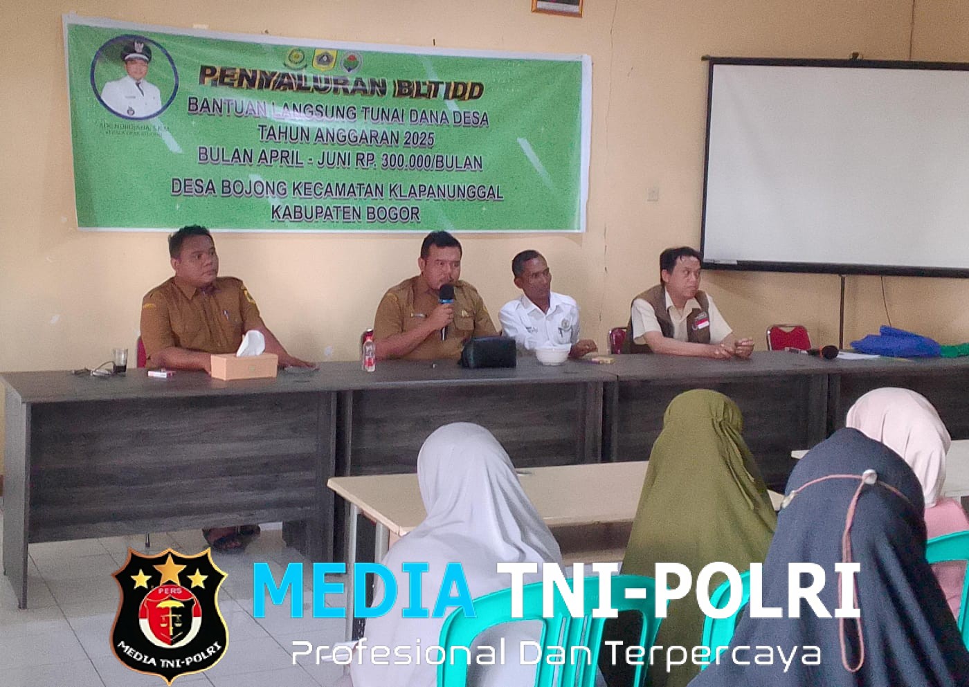 Pemdes Bojong Sukses Salurkan BLT-DD Tahun 2025 kepada 57 KPM