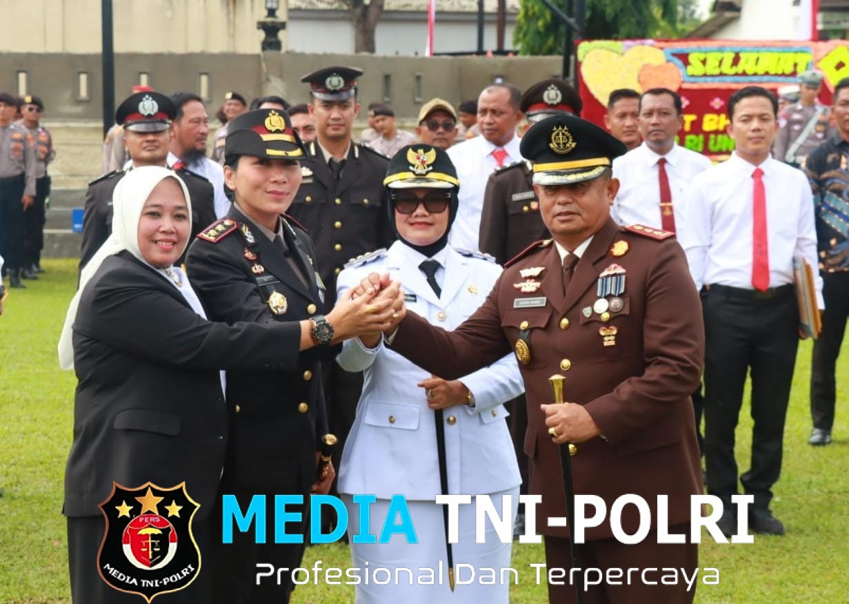 Polres Lampung Timur Gelar Upacara Hari Bhayangkara ke-79, Berikan Penghargaan Kepada Personel dan Gelar Syukuran