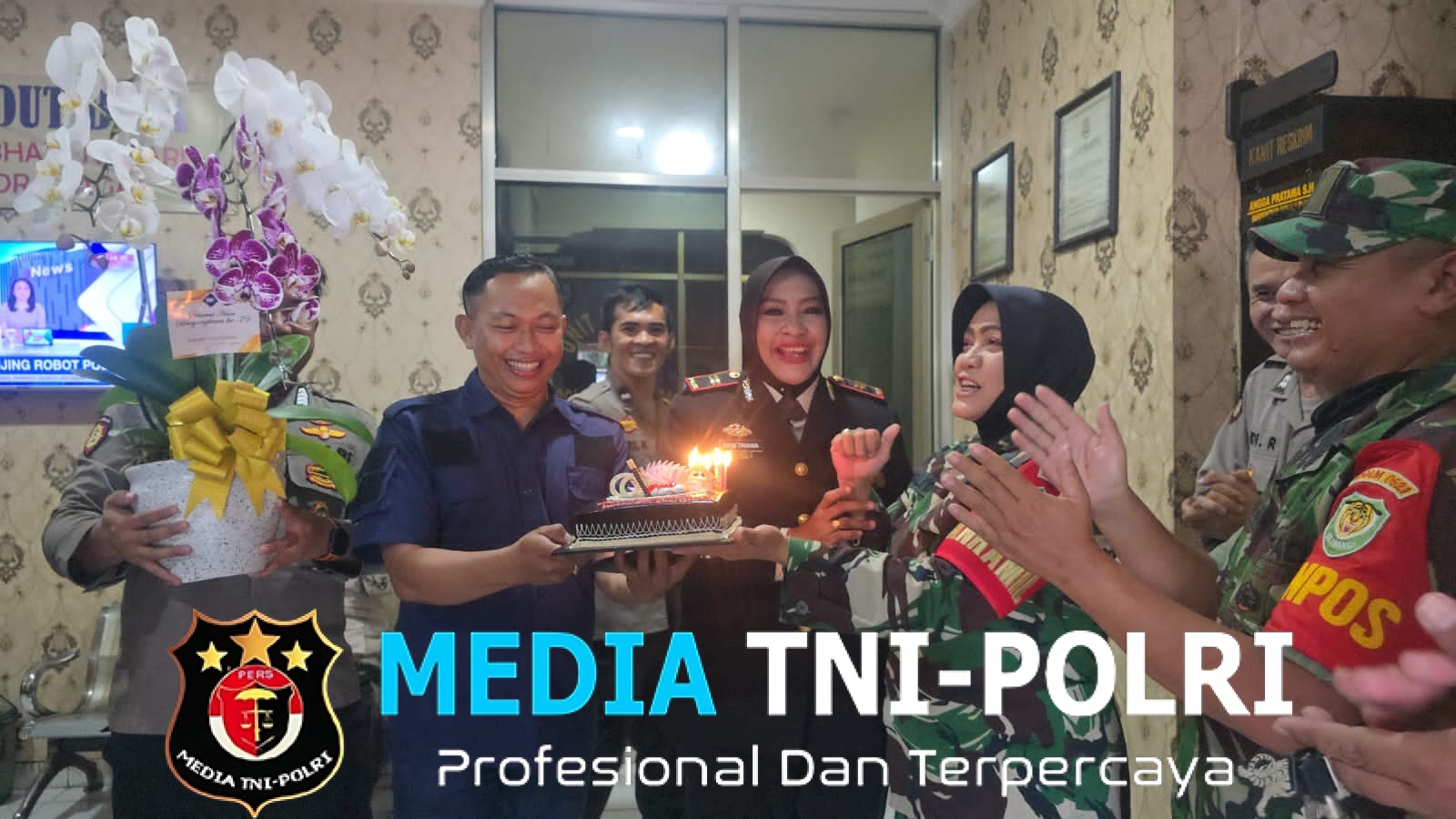 Kunjungan Danramil 0621-13 Beserta Anggota Koramil ke Polsek Dramaga Dalam Rangka HUT Bhayangkara ke -79 Tahun 2025