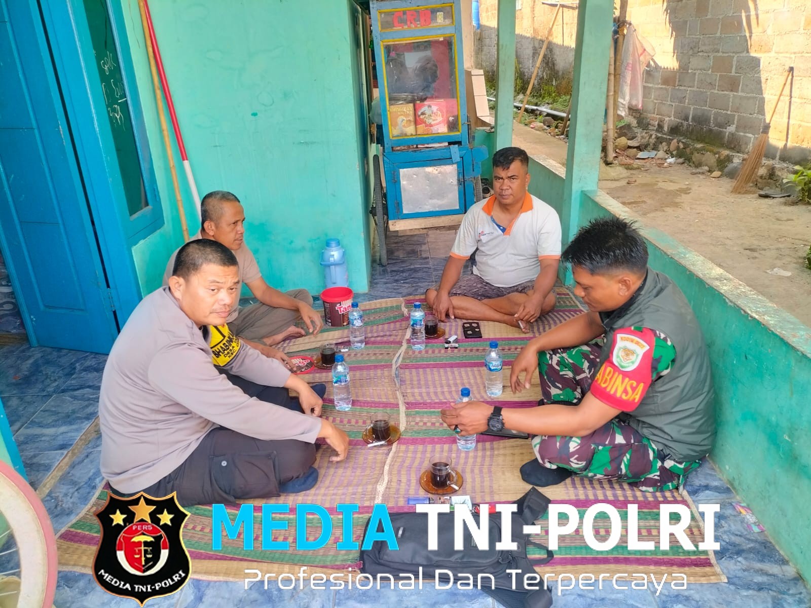 Bhabinkamtibmas Polsek Citeureup Lakukan Problem Solving Wujudkan Situasi Aman di Desa Tarikolot
