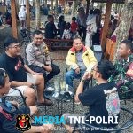 Bhabinkamtibmas Desa Lumpang dan Babinsa Sambangi Warga, Sampaikan Imbauan Kamtibmas