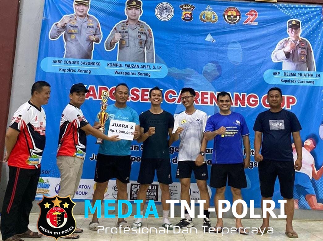 Warga Antusias Hadiri Final Turnamen Bulu Tangkis Kapolsek Carenang CUP