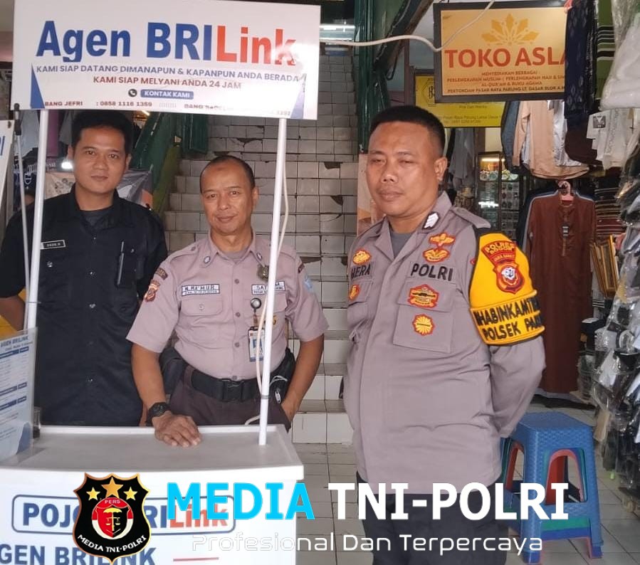 Bhabinkamtibmas Polsek Parung Jalin Kedekatan dengan Warga Desa Binaan, Berikan Imbauan Cegah Tawuran dan Gangster