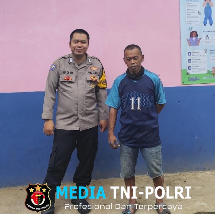 Giat Patroli Dialogis Bhabinkamtibmas Polsek Ciawi Sambangi Warga Desa Bojongmurni, Sampaikan Pesan Kamtibmas 