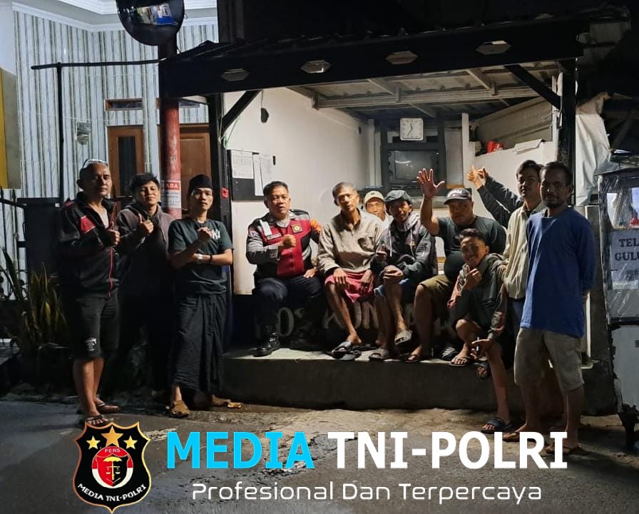 Patroli Malam Bhabinkamtibmas Ciampea, Perkuat Sinergi dan Waspadai Gangguan Kamtibmas