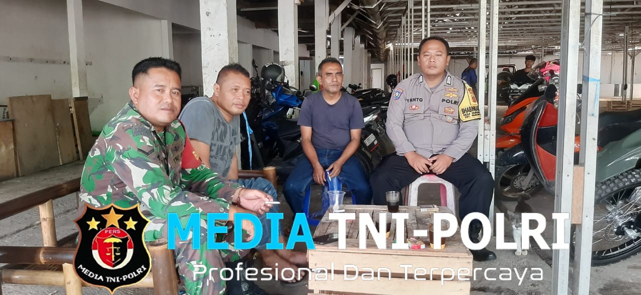 Wujudkan Lingkungan Aman, Bhabinkamtibmas Parungpanjang Aktif Sambangi Warga Berikan Himbauan Kamtibmas