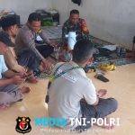 Sinergitas TNI-POLRI: Bhabinkamtibmas Polsek Tamansari Bersama Babinsa Sambangi Tokoh Agama di Desa Sukajadi