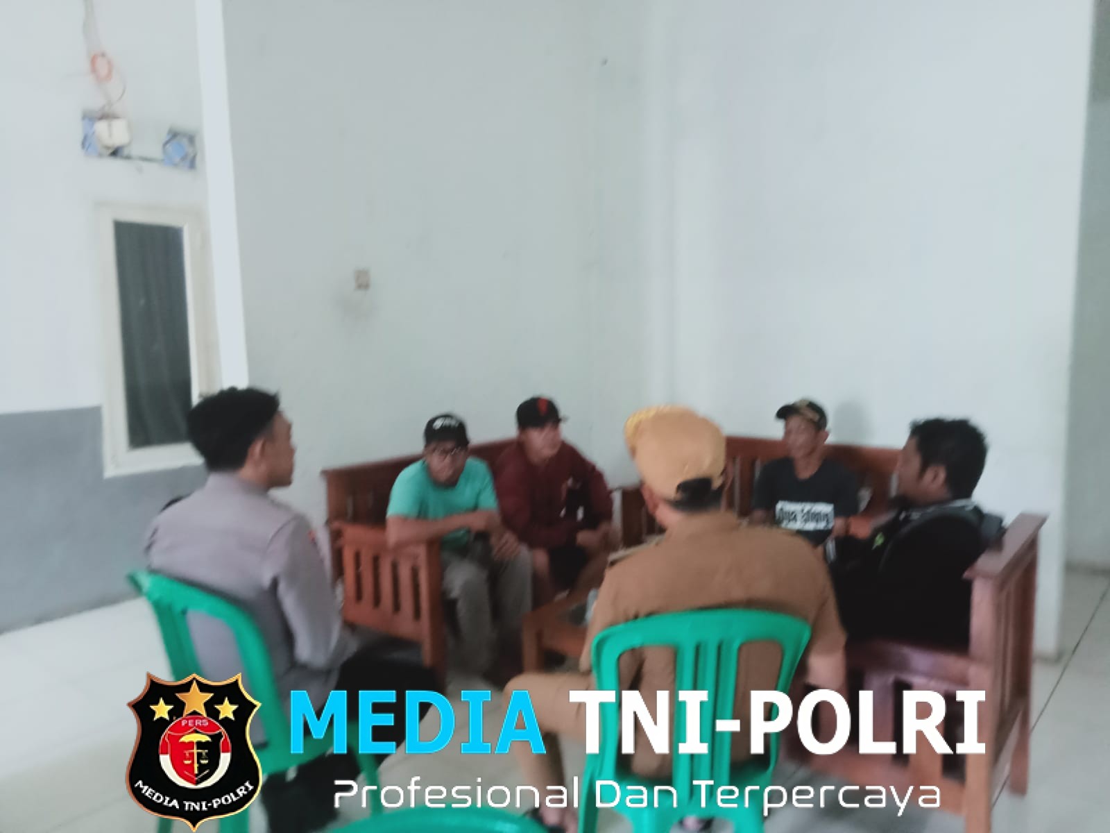 Bhabinkamtibmas Polsek Parung Gencarkan Anjangsana, Cegah Tawuran dan Gangster di Lingkungan Warga