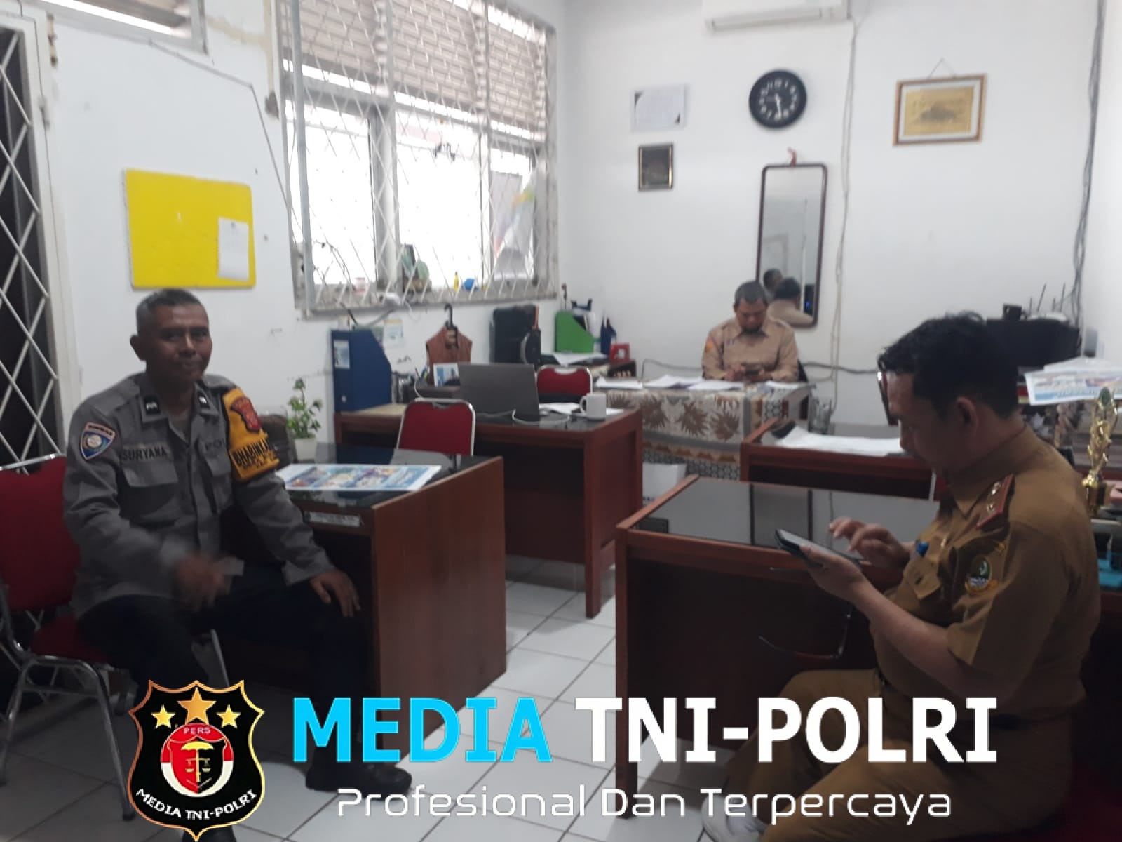Bhabinkamtibmas Ciomas sambangi SMAN 1, tekankan pentingnya disiplin dan cegah tawuran