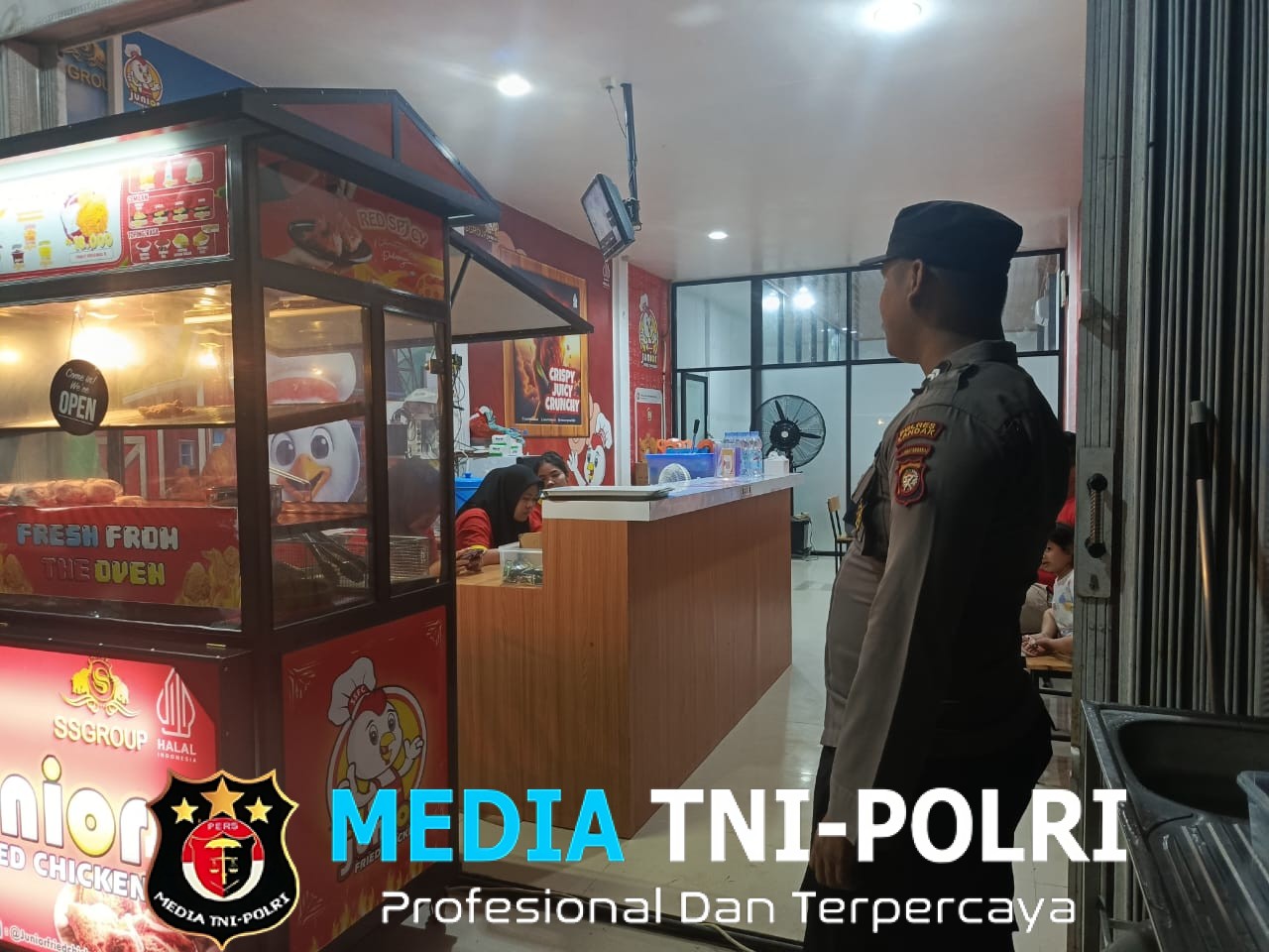 Temui Warganya, Polisi Berikan Himbauan Kamtibmas