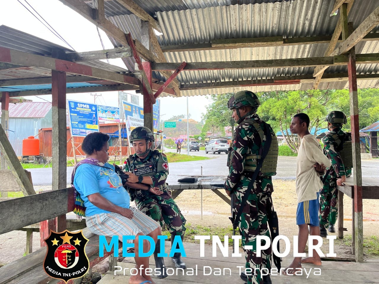 Satgas Pamtas RI-PNG Kewilayahan Yonif 763/SBA Pos Aisyo Laksanakan Kegiatan Yankes Gratis di Distrik Aifat