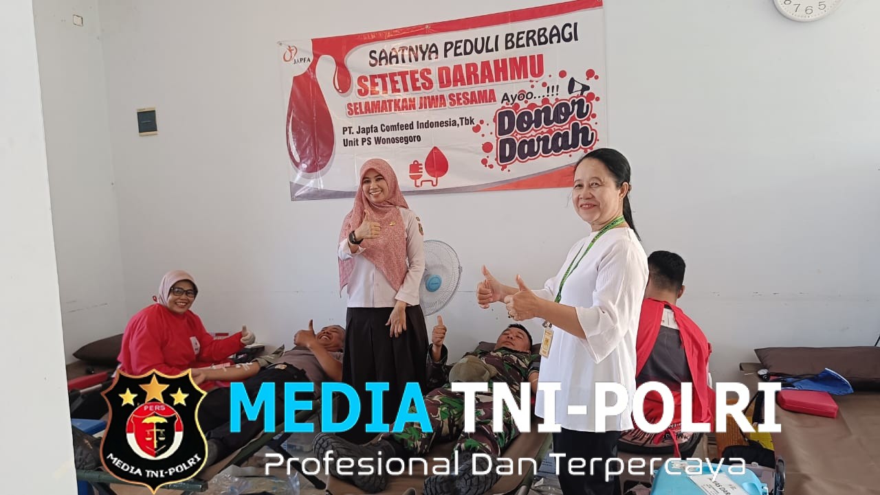 Danramil Wonosegoro Dukung Aksi Kemanusiaan di Donor Darah Massal PT Japfa Comfeed